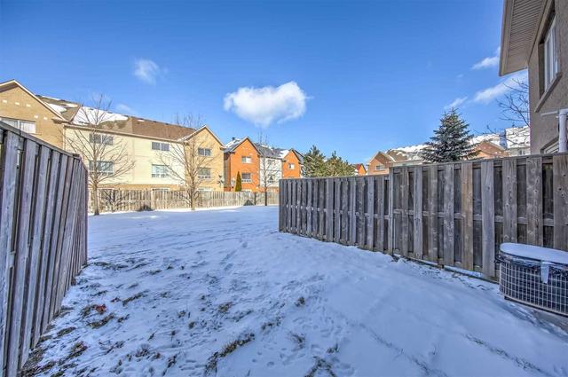 38 Kiriakou St, Townhouse with 4 bedrooms, 3 bathrooms and 2 parking in Toronto ON | Image 16