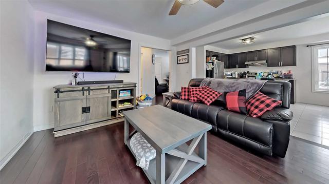 298 Kenneth Cole Dr, House detached with 4 bedrooms, 3 bathrooms and 3 parking in Clarington ON | Image 36