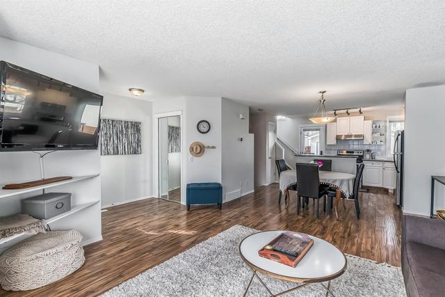 112 Tuscany Valley Rise Nw, House detached with 3 bedrooms, 1 bathrooms and 2 parking in Calgary AB | Image 5
