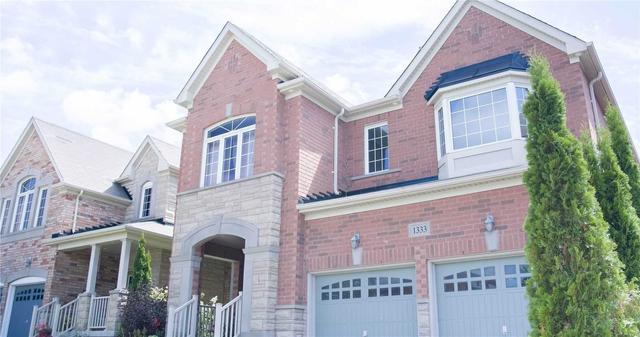 1333 Woodstream Ave, House detached with 4 bedrooms, 3 bathrooms and 4 parking in Oshawa ON | Card Image