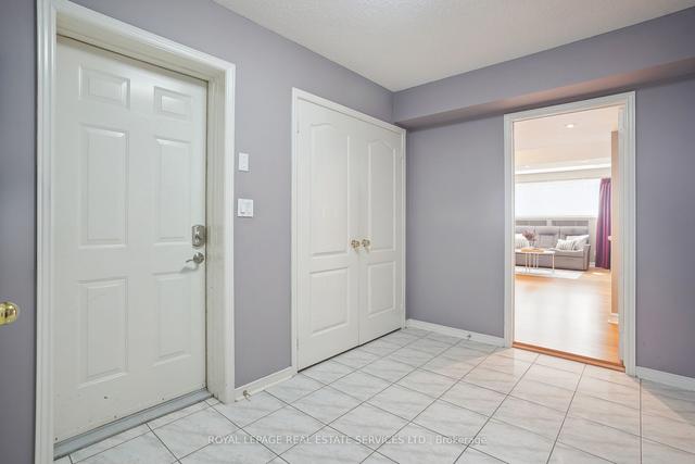 2122 Nightingale Way, House detached with 2 bedrooms, 3 bathrooms and 6 parking in Oakville ON | Image 20