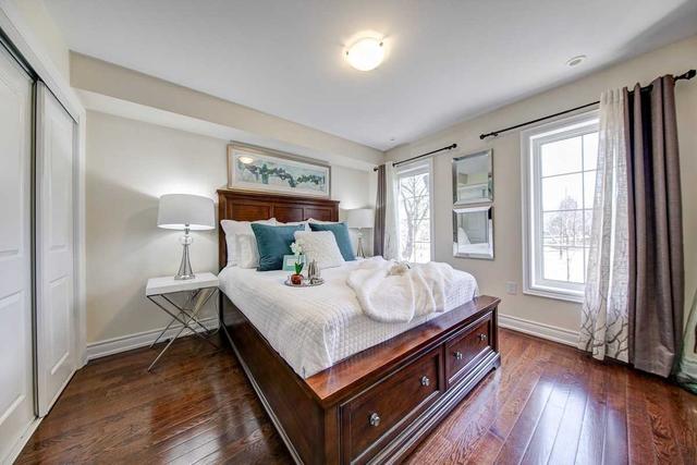 7 - 10 Hargrave Lane, Townhouse with 3 bedrooms, 3 bathrooms and 1 parking in Toronto ON | Image 11
