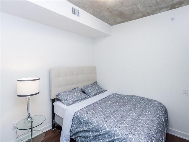 906 - 38 Stewart St, Condo with 1 bedrooms, 1 bathrooms and null parking in Toronto ON | Image 10