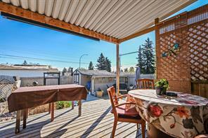 8504 34 Avenue Nw, House detached with 3 bedrooms, 2 bathrooms and 2 parking in Calgary AB | Image 10