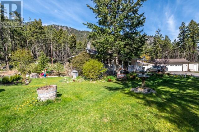 2201 Old Hedley Road, House detached with 2 bedrooms, 2 bathrooms and 7 parking in Princeton BC | Image 32