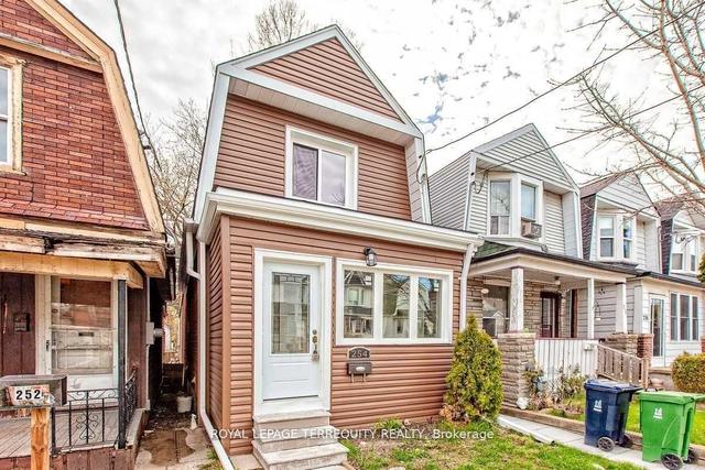 254 Cedarvale Ave, House detached with 2 bedrooms, 2 bathrooms and 0 parking in Toronto ON | Image 11