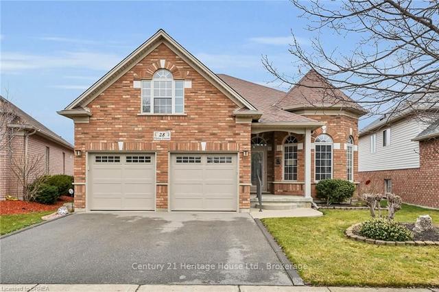 28 Varley Cres, House detached with 4 bedrooms, 3 bathrooms and 4 parking in Brantford ON | Image 1