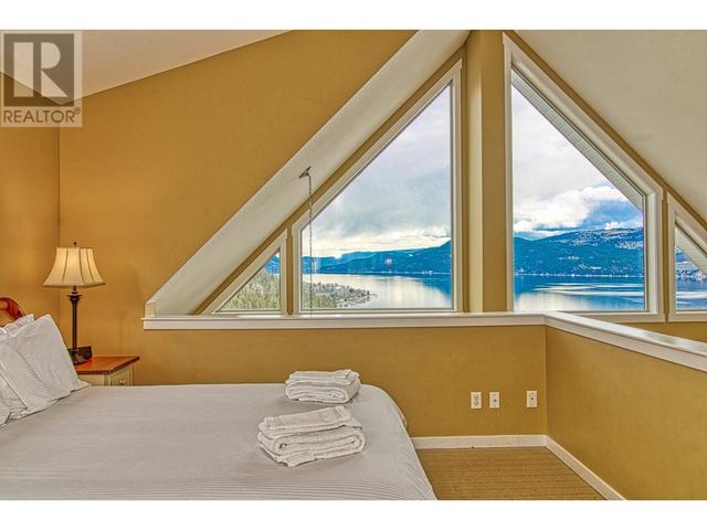 242 - 6723 La Palma Loop, House detached with 3 bedrooms, 2 bathrooms and 3 parking in Central Okanagan West BC | Image 13