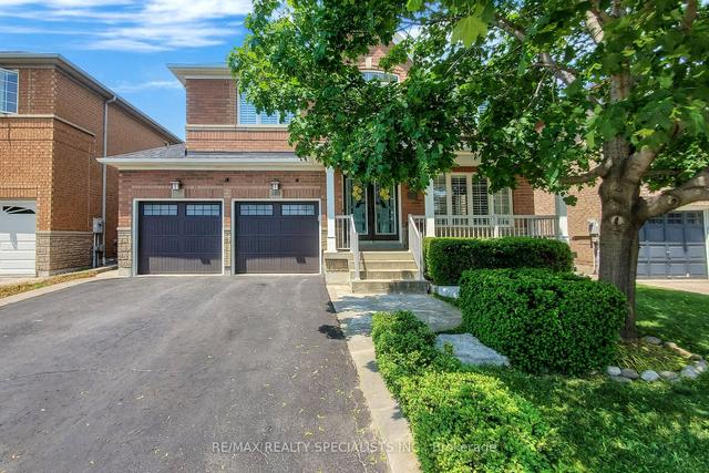 100 Mccrimmon Dr, House detached with 4 bedrooms, 3 bathrooms and 4 parking in Brampton ON | Image 12
