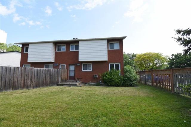 9 Dianne Court, House semidetached with 3 bedrooms, 1 bathrooms and 2 parking in Hamilton ON | Image 27