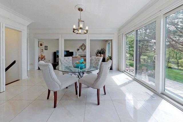 27 Landmark Crt, House detached with 5 bedrooms, 6 bathrooms and 6 parking in Markham ON | Image 35
