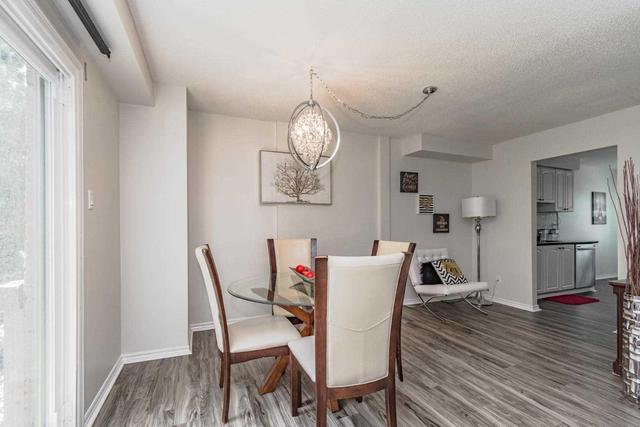 73 - 2272 Mowat Ave, Townhouse with 3 bedrooms, 2 bathrooms and 1 parking in Oakville ON | Image 4