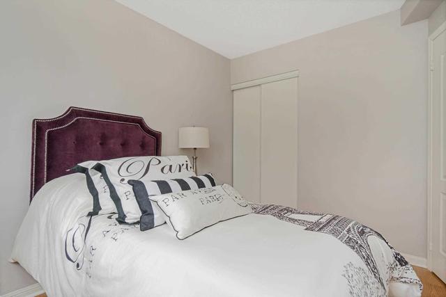 11A Crawford St, Townhouse with 3 bedrooms, 3 bathrooms and 1 parking in Toronto ON | Image 14