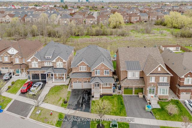 21 Borrelli Dr, House detached with 4 bedrooms, 6 bathrooms and 6 parking in Brampton ON | Image 23