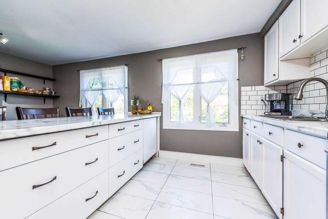 6932 Bilbao Lane, House semidetached with 3 bedrooms, 2 bathrooms and 3 parking in Mississauga ON | Image 40
