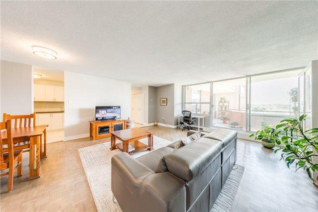 1001 - 61 Richview Rd, Condo with 2 bedrooms, 2 bathrooms and 1 parking in Toronto ON | Image 4
