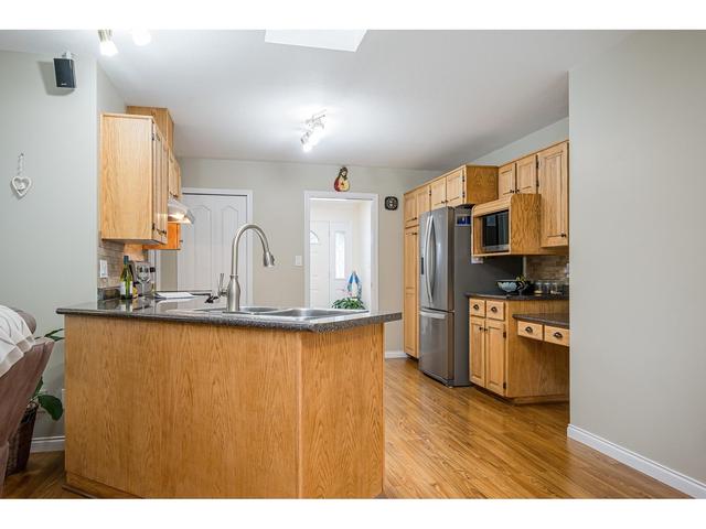 14871 21b Avenue, House detached with 3 bedrooms, 2 bathrooms and 6 parking in Surrey BC | Image 13