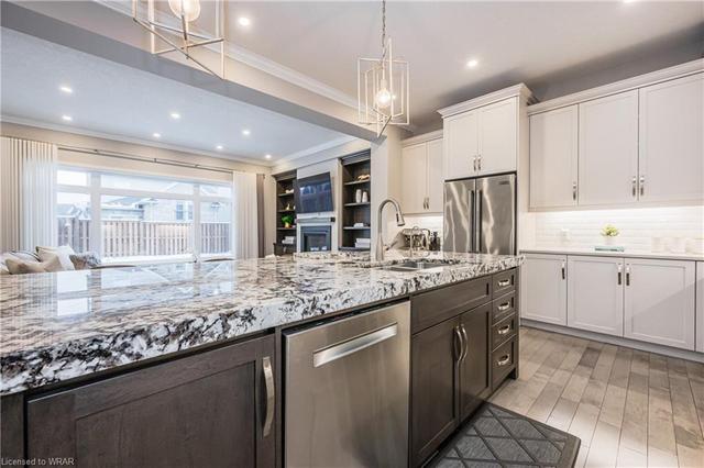 916 Redtail Court, House detached with 5 bedrooms, 5 bathrooms and 6 parking in Kitchener ON | Image 9