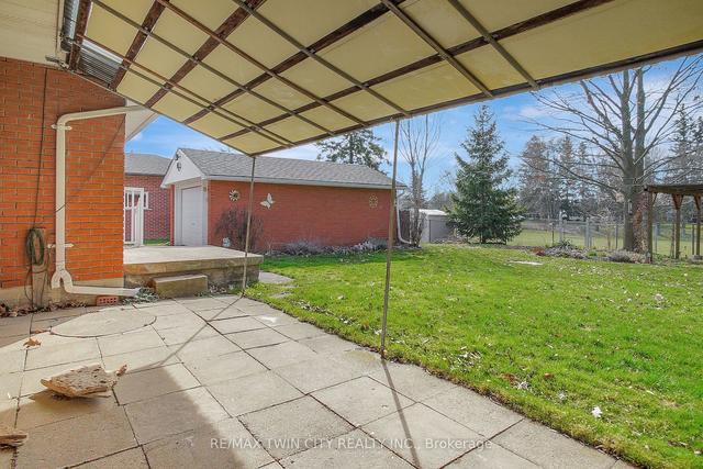107 Bechtel Ave, House detached with 3 bedrooms, 1 bathrooms and 4 parking in Wilmot ON | Image 22