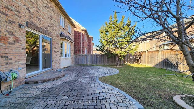 24 Earnshaw Dr, House detached with 4 bedrooms, 4 bathrooms and 6 parking in Markham ON | Image 35