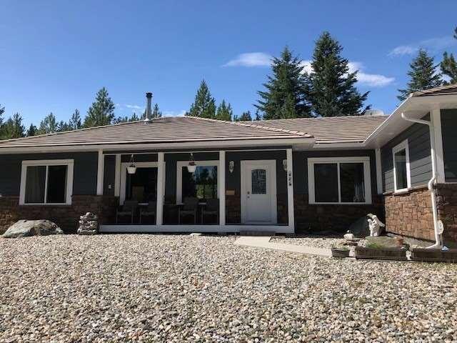 425 Wapiti Way, House detached with 3 bedrooms, 3 bathrooms and 5 parking in Okanagan Similkameen A BC | Image 1