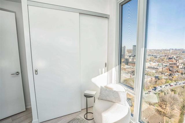 2102 - 48 Power St, Condo with 3 bedrooms, 2 bathrooms and 0 parking in Toronto ON | Image 6