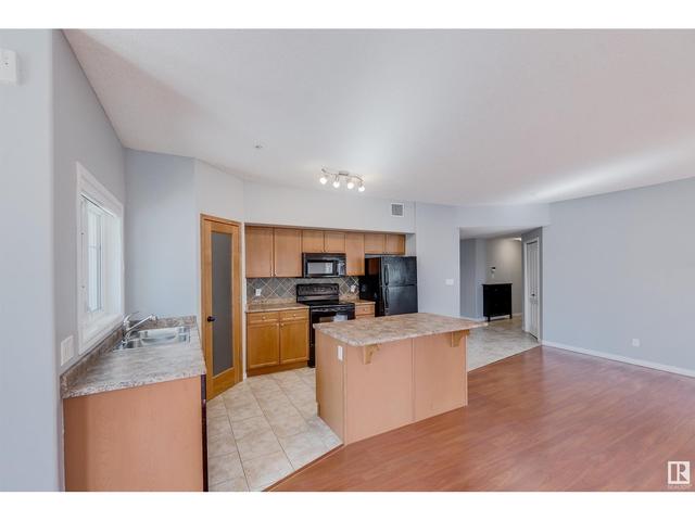 103 - 9905 81 Av Nw, Condo with 2 bedrooms, 2 bathrooms and 2 parking in Edmonton AB | Image 5