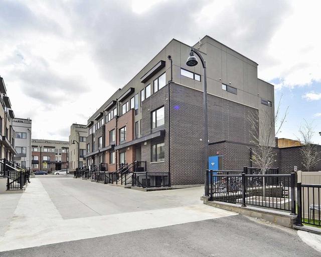 11 - 142 William Duncan Rd, Townhouse with 2 bedrooms, 2 bathrooms and 1 parking in Toronto ON | Image 12