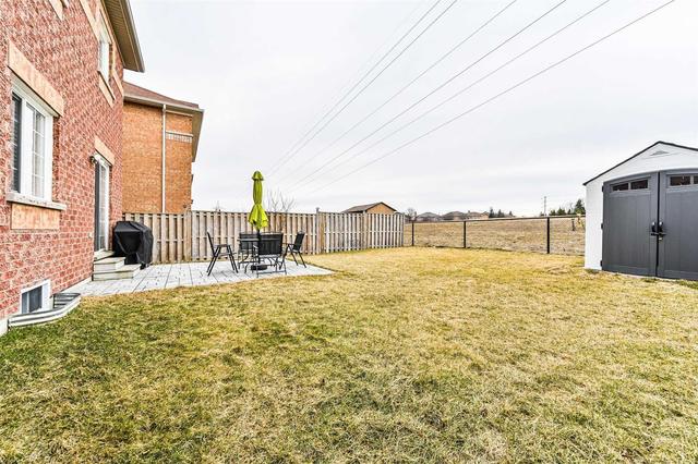 30 Oceanpearl Cres, House detached with 3 bedrooms, 3 bathrooms and 6 parking in Whitby ON | Image 19