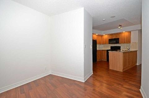 602 - 33 Cox Blvd, Condo with 2 bedrooms, 2 bathrooms and 1 parking in Markham ON | Image 9
