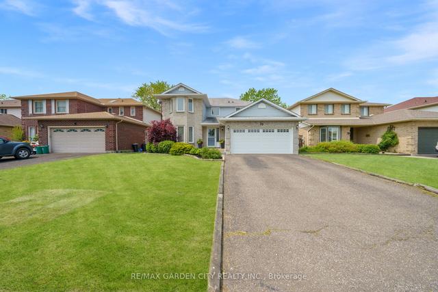 29 Bascary Cres, House detached with 4 bedrooms, 3 bathrooms and 6 parking in St. Catharines ON | Image 23