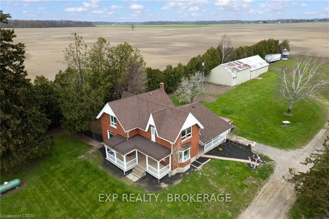 24321 Old Airport Rd, House detached with 5 bedrooms, 2 bathrooms and 11 parking in Southwest Middlesex ON | Image 27