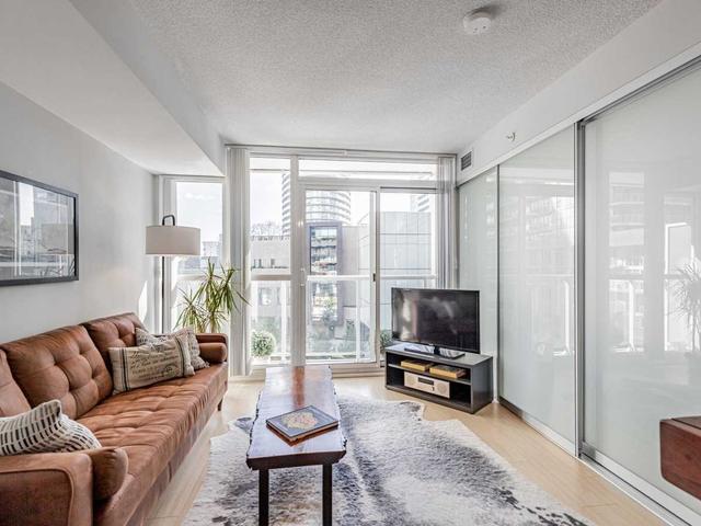 503 - 85 Queens Wharf Rd, Condo with 1 bedrooms, 1 bathrooms and 0 parking in Toronto ON | Image 5