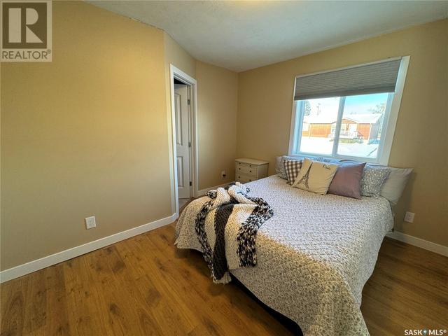 904 P Avenue, House detached with 3 bedrooms, 2 bathrooms and null parking in Perdue SK | Image 13