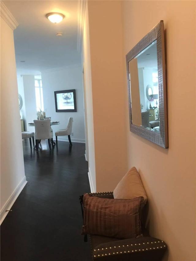 3003 - 80 Absolute Ave, Condo with 3 bedrooms, 2 bathrooms and 2 parking in Mississauga ON | Image 13