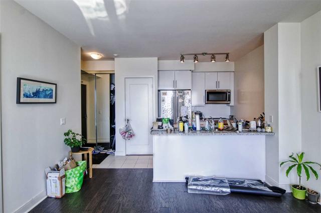 2901 - 825 Church St, Condo with 2 bedrooms, 2 bathrooms and 0 parking in Toronto ON | Image 5