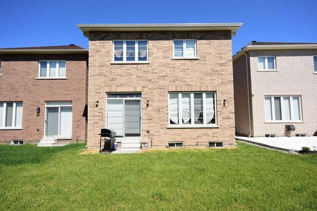 15 Muscovy Dr E, House detached with 3 bedrooms, 3 bathrooms and 2 parking in Brampton ON | Image 20