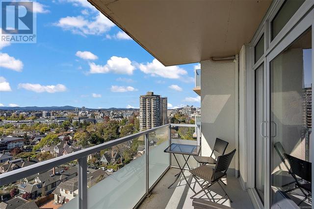 1006 - 250 Douglas St, Condo with 2 bedrooms, 1 bathrooms and null parking in Victoria BC | Image 22