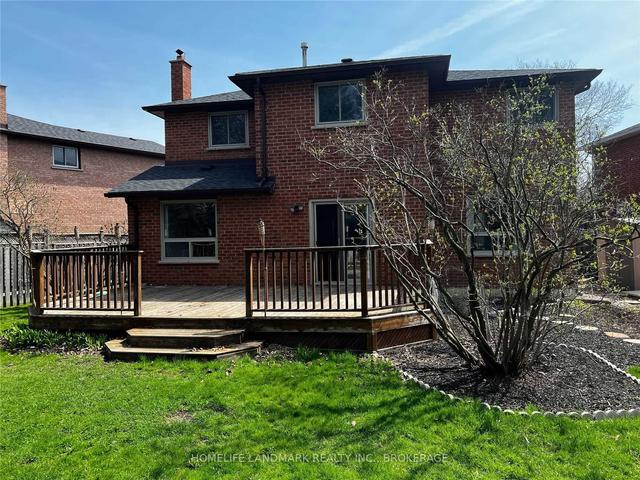 43 Doris Cres, House detached with 4 bedrooms, 3 bathrooms and 6 parking in Newmarket ON | Image 9