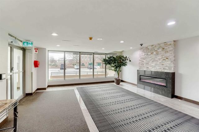 1111 - 145 Hillcrest Ave, Condo with 2 bedrooms, 2 bathrooms and 1 parking in Mississauga ON | Image 23