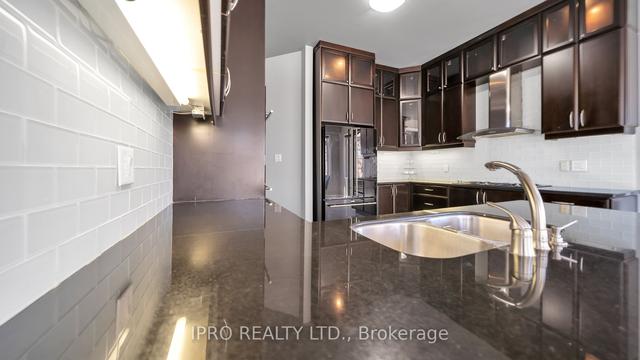 4 Quatro Cres, House detached with 4 bedrooms, 5 bathrooms and 6 parking in Brampton ON | Image 16