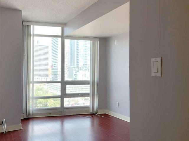 1808 - 397 Front St W, Condo with 1 bedrooms, 1 bathrooms and 1 parking in Toronto ON | Image 4