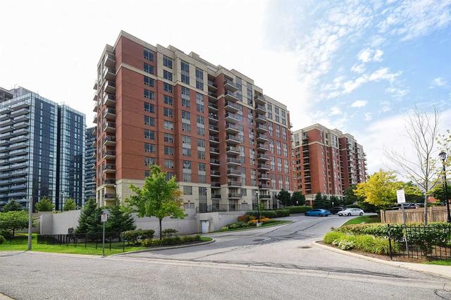 303 - 73 King William Cres, Condo with 2 bedrooms, 2 bathrooms and 1 parking in Richmond Hill ON | Card Image