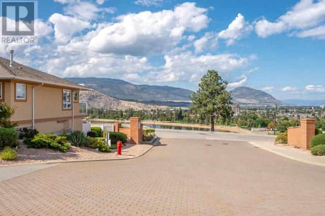 101 - 3948 Finnerty Road, House attached with 3 bedrooms, 2 bathrooms and 2 parking in Penticton BC | Image 6