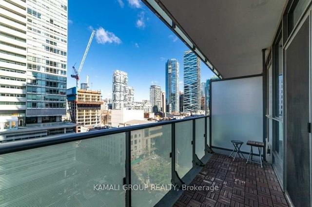 1101 - 8 Mercer St, Condo with 1 bedrooms, 1 bathrooms and 0 parking in Toronto ON | Image 7