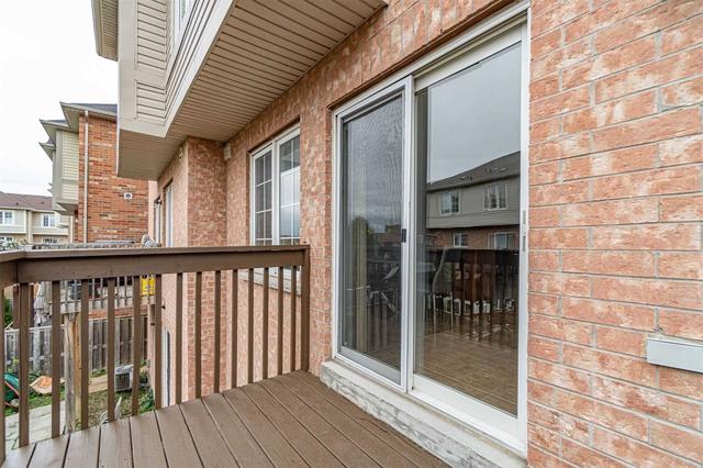 22 Pedigree Mews, House semidetached with 3 bedrooms, 5 bathrooms and 3 parking in Toronto ON | Image 25