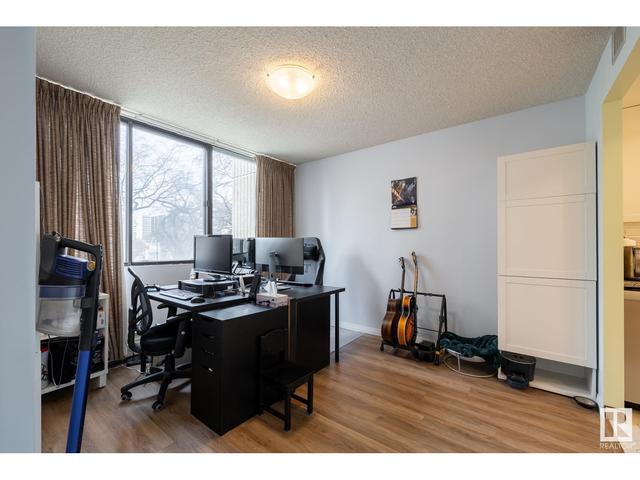 202 - 9921 104 St Nw, Condo with 2 bedrooms, 1 bathrooms and 1 parking in Edmonton AB | Image 20