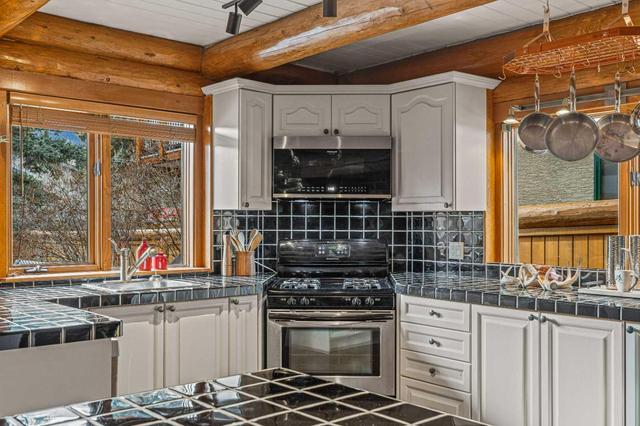605 5th Street, House detached with 3 bedrooms, 3 bathrooms and 4 parking in Canmore AB | Image 12