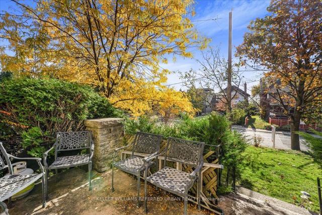 2 Northcliffe Blvd, House detached with 4 bedrooms, 3 bathrooms and 4 parking in Toronto ON | Image 39