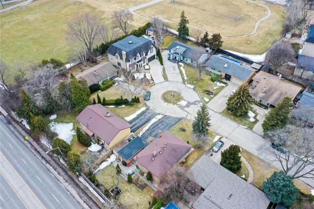 5 Terrington Crt, House detached with 3 bedrooms, 2 bathrooms and 5 parking in Toronto ON | Image 19